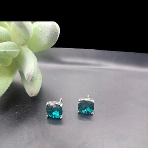 Swarovski Solitaire Earrings